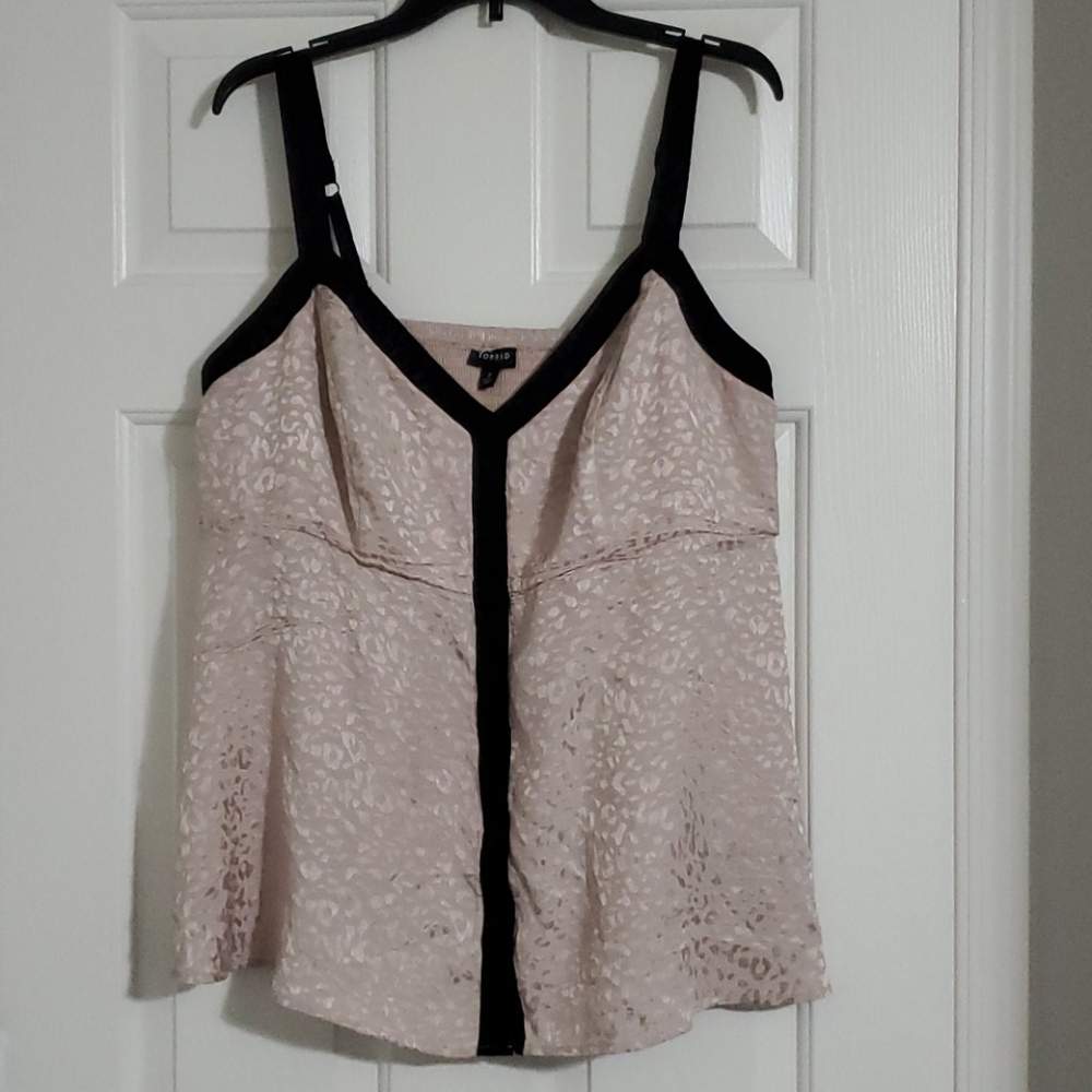 Torrid Jaquard Top 2X  🎽